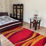 море Проживание в семье *