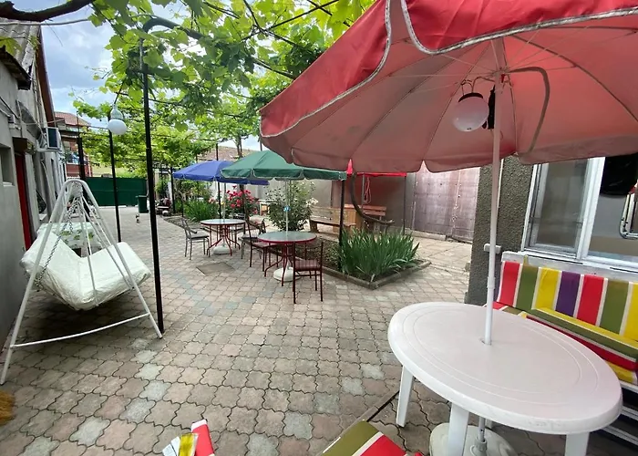 море Проживання в сім'ї *